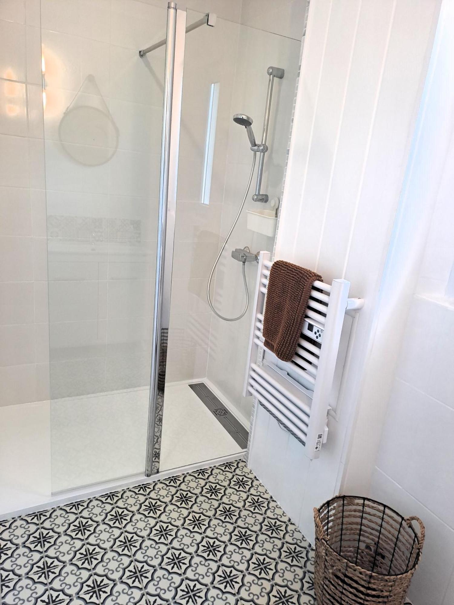 Villa Bord De Mer Avec Piscine Et Jacuzzi Penestin Bagian luar foto